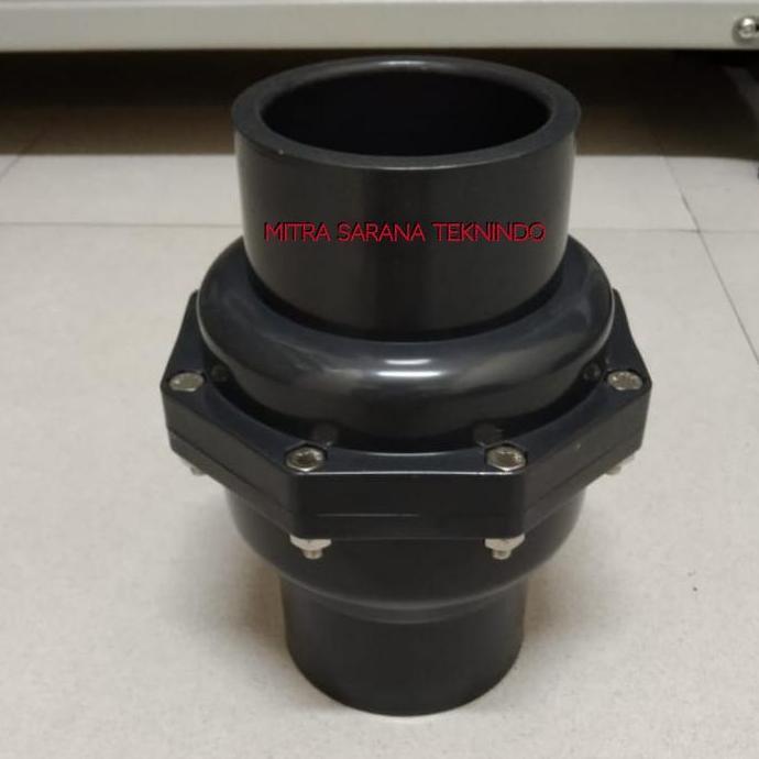 Swing check valve PVC 4 inch model socket