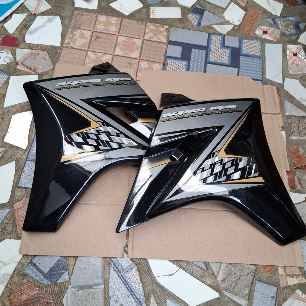 Sayap tangki ninja r hitam original copotan (cat list original)