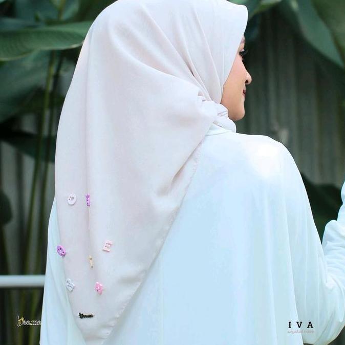 Beeme scarves - hijab segiempat iva series orinal beeme scarves Segi Empat Voal Square/ hijab kancin