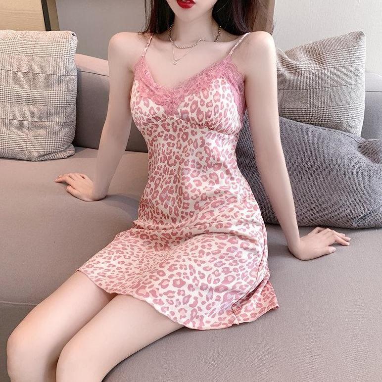 limited relax home [cod] pink leopard sexy suspender rok tidur renda wanita dengan bantalan dada tip