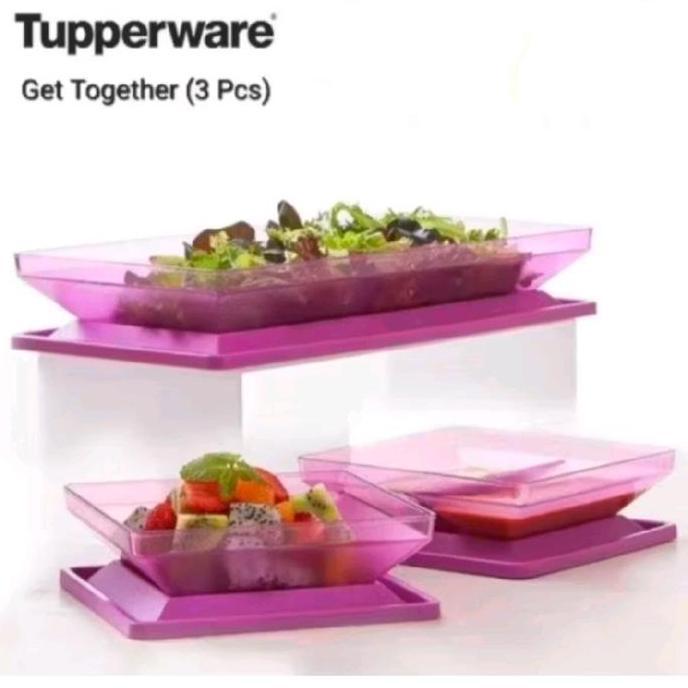 FANCY CRYSTALWAVE LUNCH SET TUPPERWARE Kitchenware