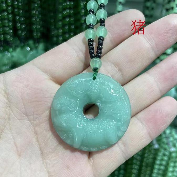 DF72 - kalung giok bulat  12 shio