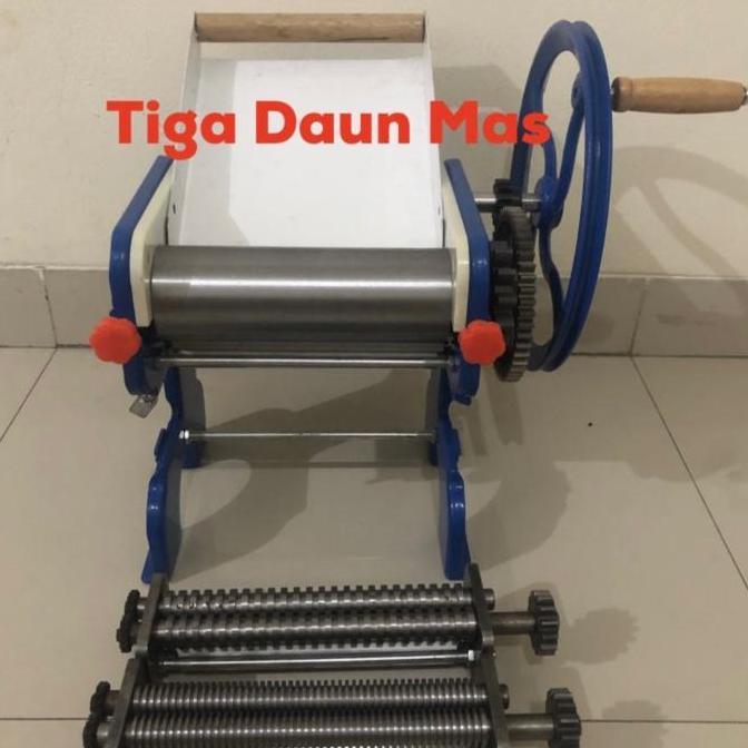 Alat Cetak Mie Manual 18 Cm / Gilingan Mie Manual 18 Cm terlaris