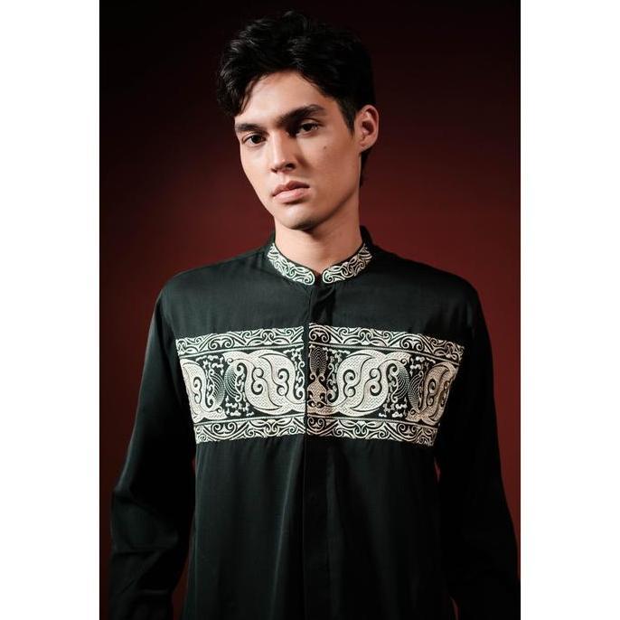LARUSSO Kemeja Koko Bordir Lengan Panjang Pria  -  Dark Green