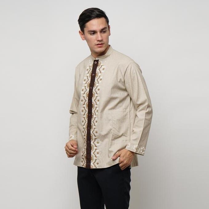 Baju Koko Preview Itang Yunasz Qaim