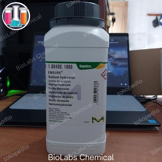 Sodium hydroxide NaOH merck