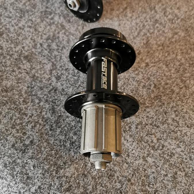 hub fastace bering 32H disc brake