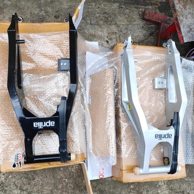 Swing Arm Model Aprilia 66 cm PnP CRF 150 Original