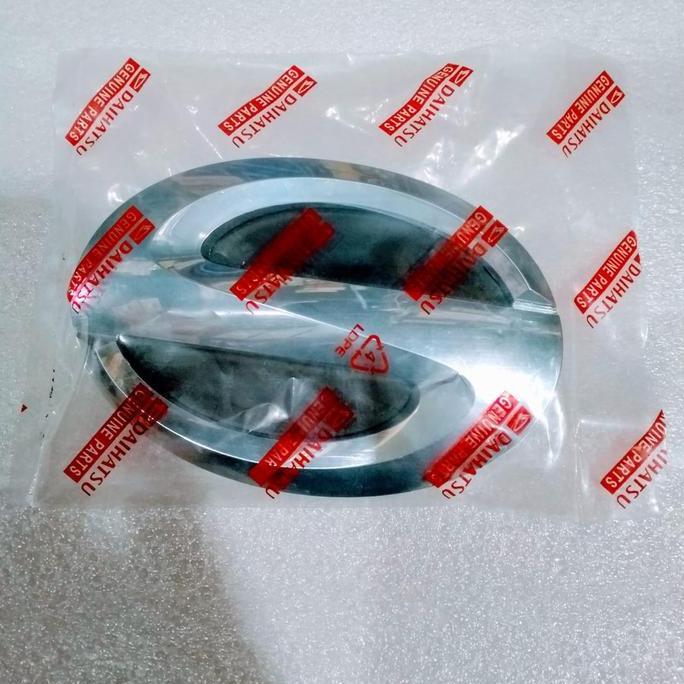 Logo S Sigra Bagian Depan Grill Asli Set Dudukannya Tinggal Pasang Aja Ready