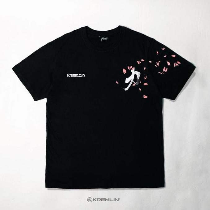 KREMLIN T-Shirt Kaos Black - MANTRA