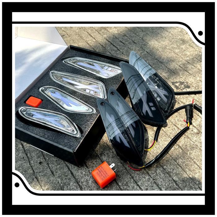 Lampu Sen Vespa Sprint Primavera 2V 3V I-Get 2013 - 2024 Pnp Soket Mika Smoke / Clear Lampu Sein Run