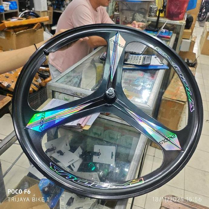 Wheelset Depan Trispoke 700c Alloy Bearing EXODUS Sticker Scotlite Trispoke Sepeda Fixie Roda Depan 