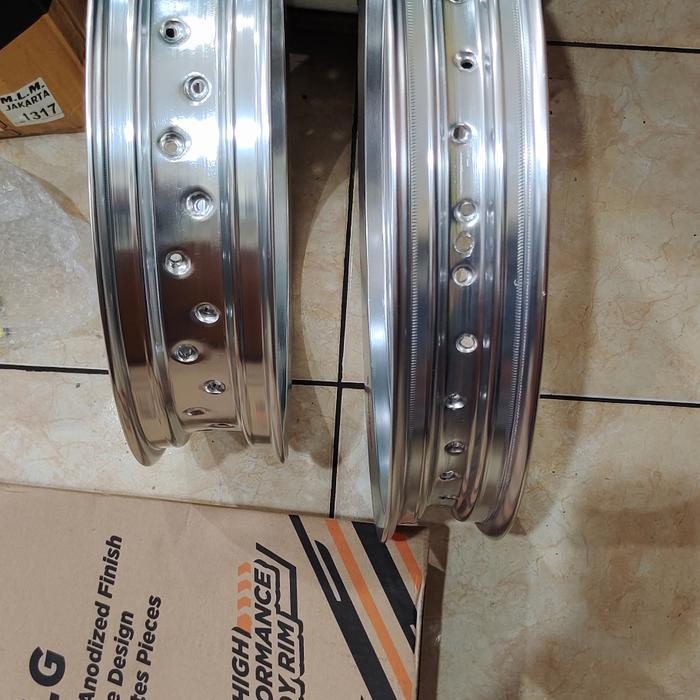 Paketan Velg Jari Scarlet ring 17 19