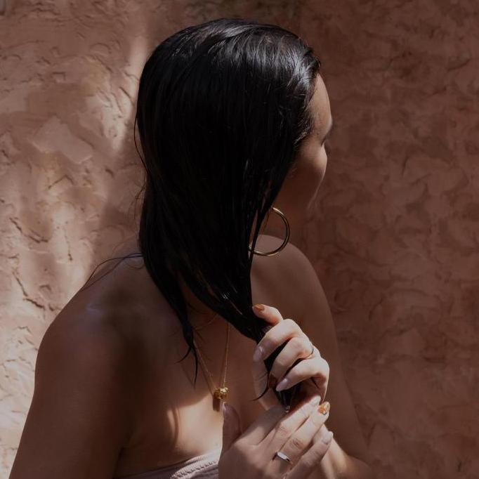 Indoc- The Bath Box - Clary Pro Haircare (Rambut Berketombe, Rambut Berminyak, Kulit Kepala Iritasi,