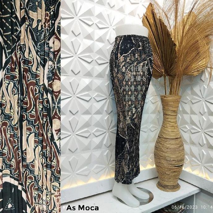 Batik Couple / Set Batik Coupleas Moca/Batik Set Couple Murah / Kemeja Batik Lengan Panjang Dan Rok 