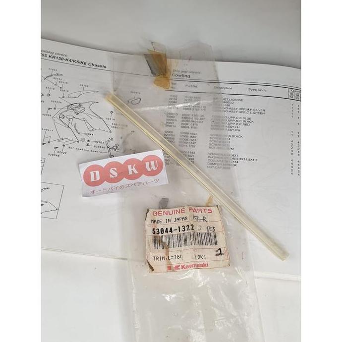 Promo Trim Cowling Kiri L180 NINJA 150 RR OLD KGP 53044-1322 Diskon