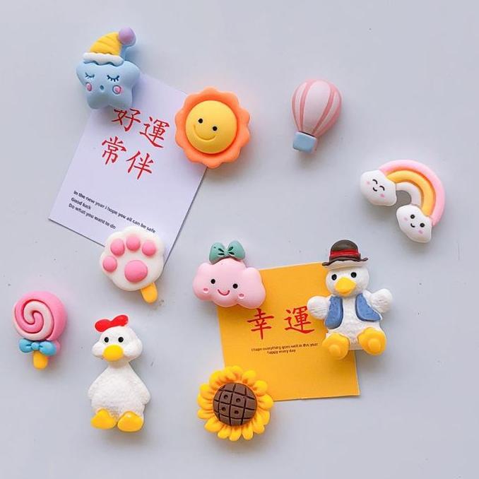 AKARAY Magnet Kulkas Lucu Set Hiasan Kulkas Magnet Karakter Magnet Kulkas Mini 3D Tempelan Kulkas Ma