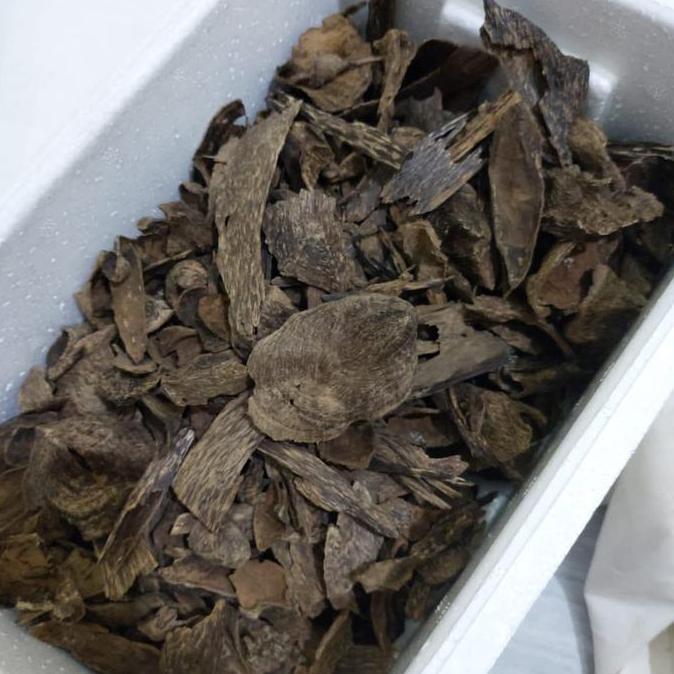 Kayu Gaharu Asli Chips Super King  1 kg-Malinau Oud