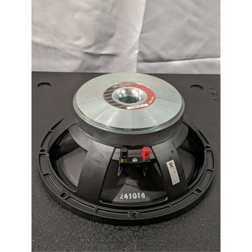 speaker 12 inch BNC 12MD26-8