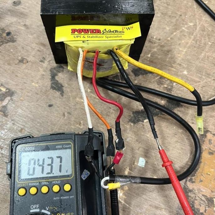 Trafo Ups Apc BX1400U-MS Trafo ups 1400Va Back ups 1400