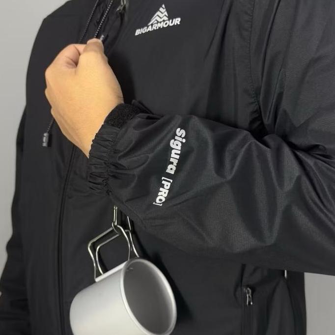 Puncakx- Jaket Outdoor Bigarmour Sigura [Pro] Anti Air Waterproof Windproof Tahan Angin Dan Air