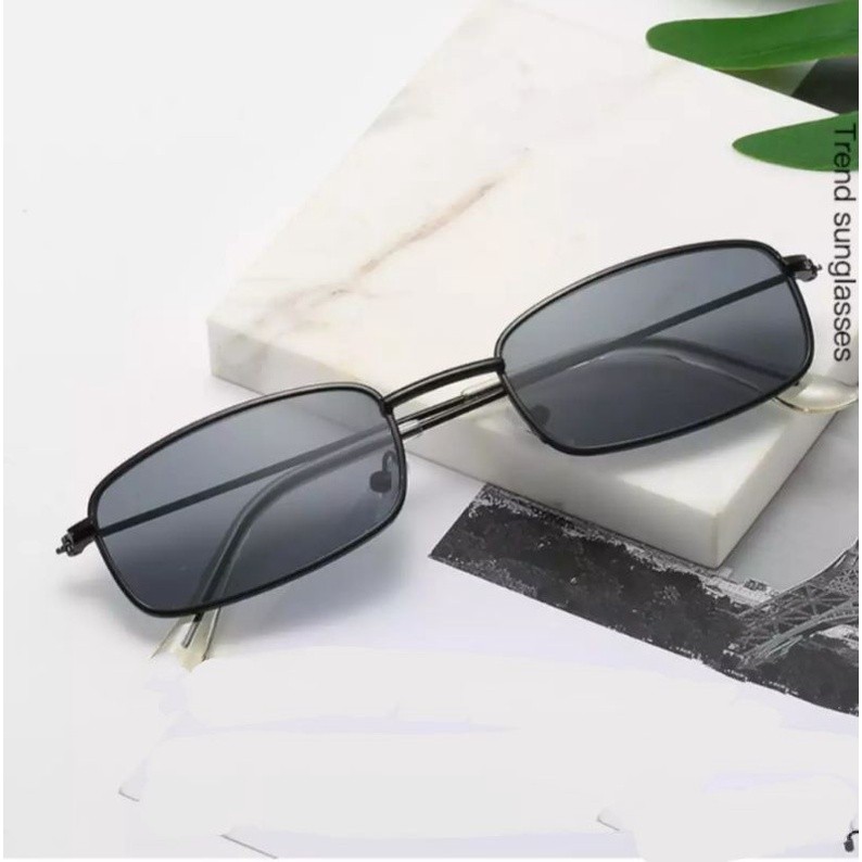 Kacamata Retro Hitam'Kotak Kecil Unisex Keren+Box