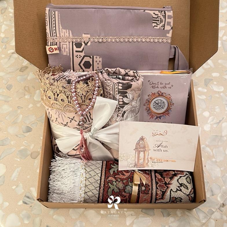hot deals hampers mukena set seserahan alat sholat hadiah pernikahan kado istri kado cewek hampers w