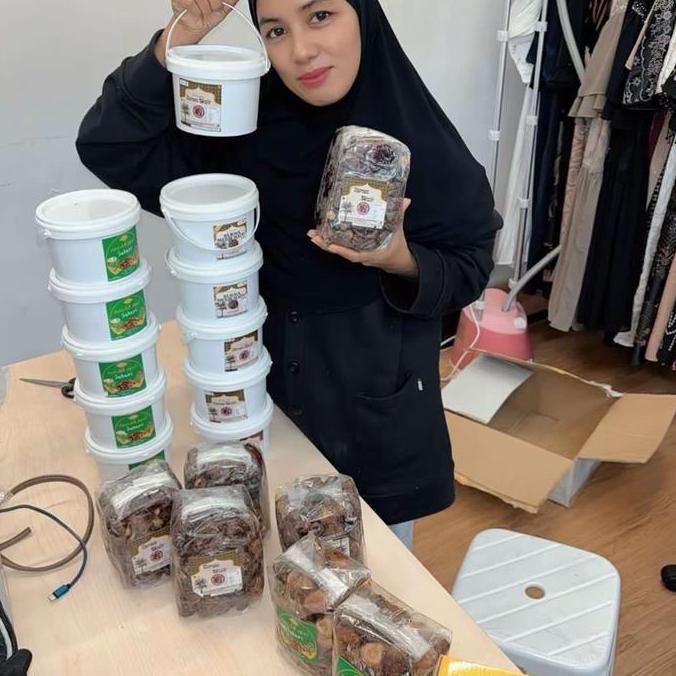 Fnbb- Kurma Mesir Artis Viral Kurma Mesir 1Kg Kurma Mesir Madu 1Kg Kurma Mesir Premium 1Kg