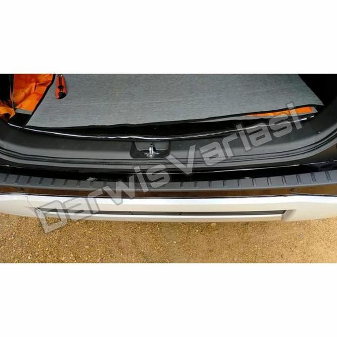 SILLPLATE BELAKANG XPANDER CROSS 2020 REAR SCUFF PLATE BLACK JSL HEMAT