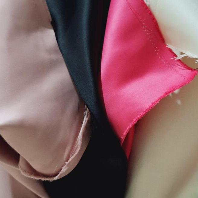 Kain Bahan Silk Satin Duces England Hh Quality