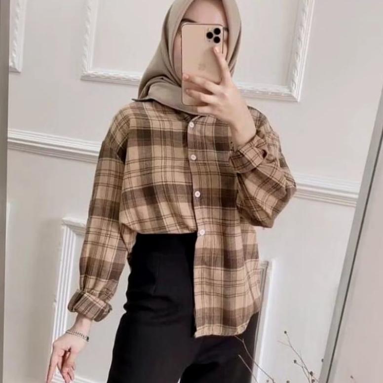 HOT DEALS Kemeja Flanel Wanita Motif Kotak Premium Semi Wool