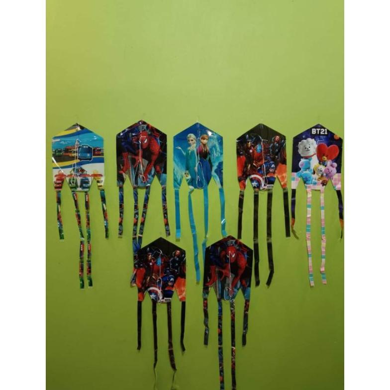 Assalam - Prilie - Jg-56 100Pcs Mainan Layangan Mini Plastik/ Karakter/ Layangan Ubur-Ubur Layangan 