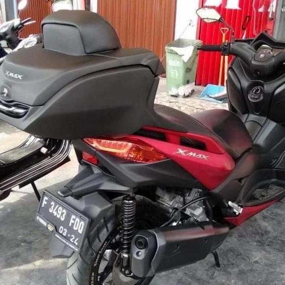 Top Box Yamaha XMAX old 2017-2022 By Tons Motor