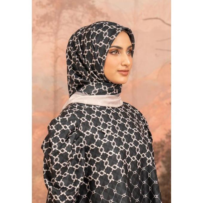 Klamby - Calya Monogram Scarf