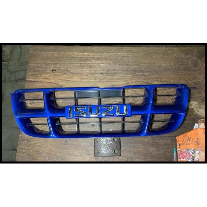TERLARIS GRILL ISUZU PANTHER KAPSUL BIRU TERMASUK LOGO 
