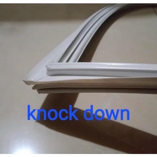Ready Karet Gasket Pintu 2 Pintu Atas Kulkas Polytron 50x43