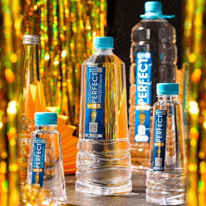 Woiiini- Perfect Alkaline Water Ph 9.5 - Ukuran 1 Liter (1 Karton Isi 6 Botol ) Air Minum Perfect Mi