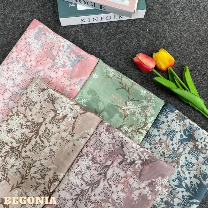 DS369 >> Hijab Motif Printing Segitiga VARISHA #1