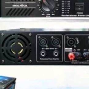 Power Amplifier Megavox Ma2002N / Ma 2002N Original 2 X 2000 Watt Ma 2002 N