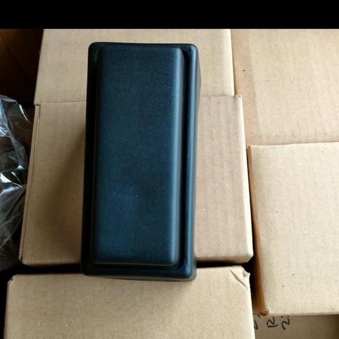 Tanduk Bemper Depan Tengah Jeep Cherokee Xj Original