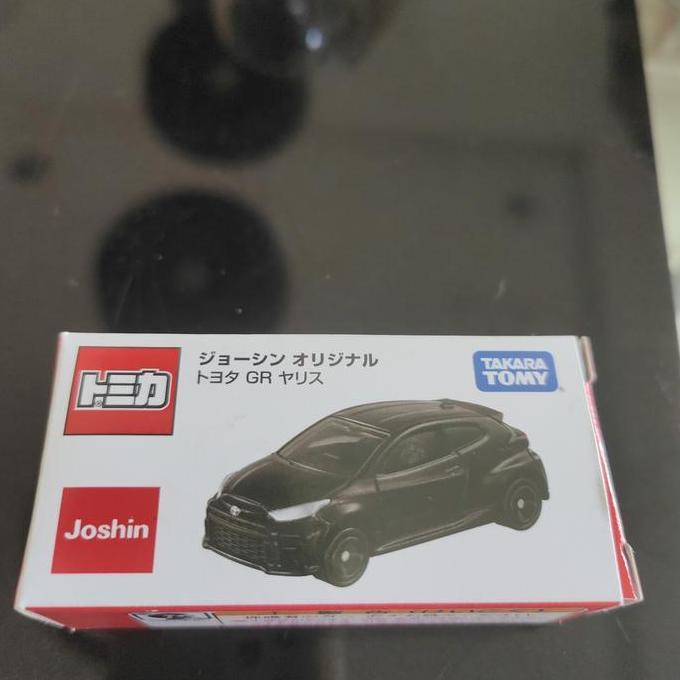 tomica 50 gr yaris toyota black joshin