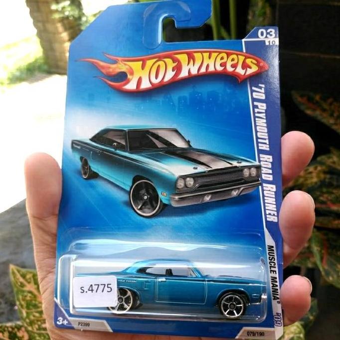 Hotwheels 70 Plymouth Road Runner biru
