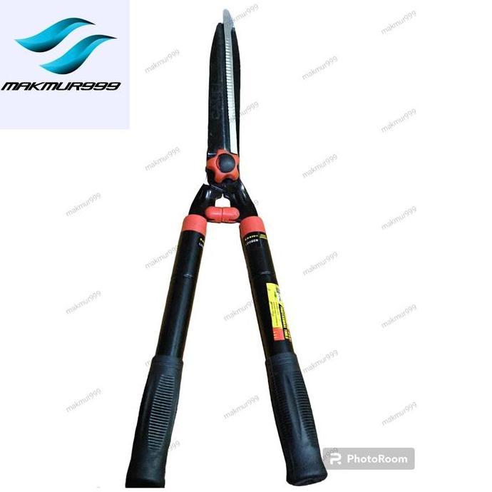 gunting rumput camel