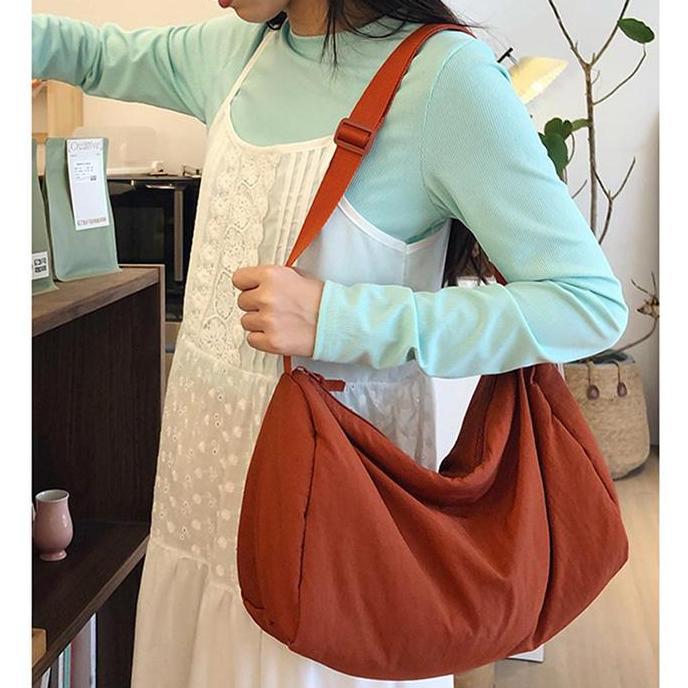 Murah CHIYUM Tas Selempang Wanita Bahu Kain Nilon Lembut Untuk Wanita Lipit Solid Warna Kapasitas Be