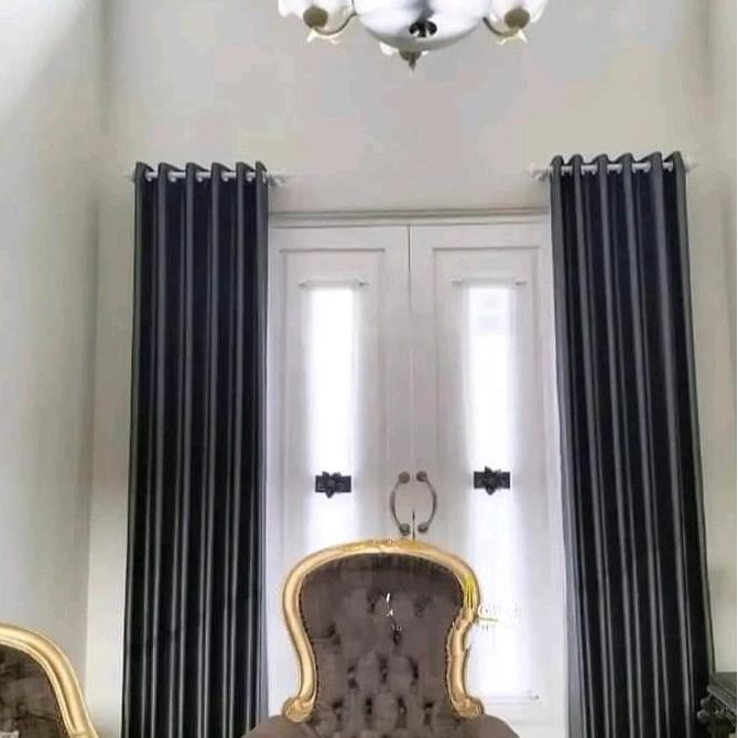 Gorden tirai jendela hordeng blackout ruang tamu