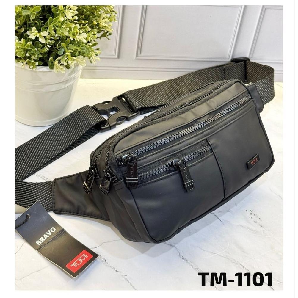 Tas Pinggang / Tas Dada / Waist Bag Pria Parasut