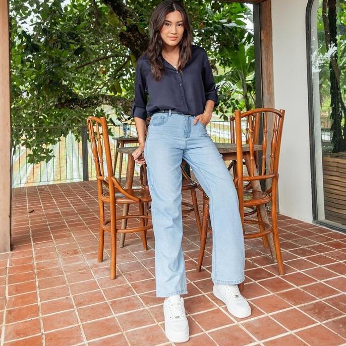 C2 Turley Blue Straight Cut Jeans Wanita