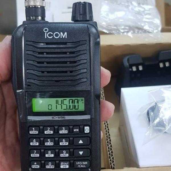 RADIO HT ICOM IC-V86 VHF HANDIE TALKY ICOM V86 VHF HT ICOM V86 ORIGINAL DAN TERPERCAYA
