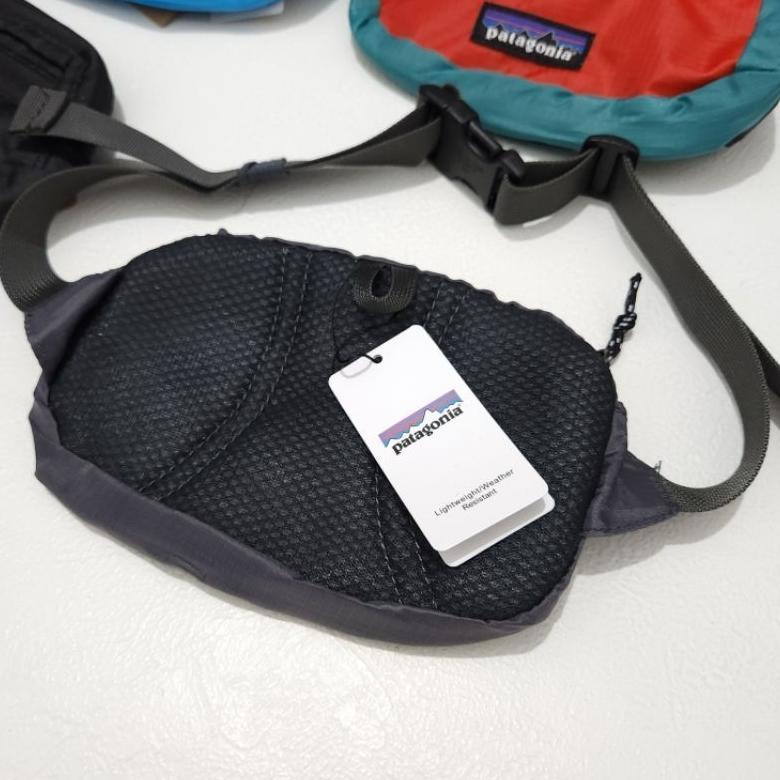 Patagonia ultralight black hole packable hip pack