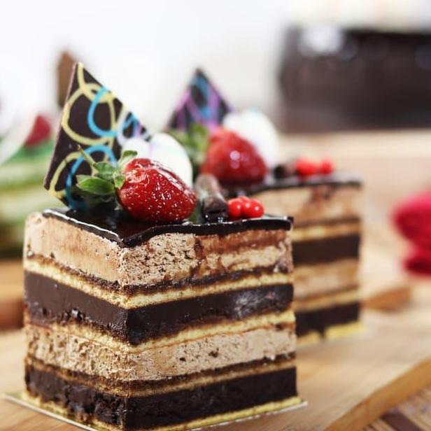 Opera Cake / Mini Cake / Ukuran 8 x 8 cm